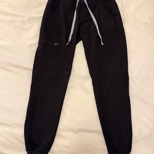 Women’s Figs Zamora Jogger Scrub Pants